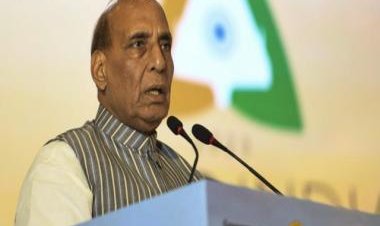 Pulwama Attack: Defence Minister Rajnath Singh pays homage to martyrs, pledges support to families