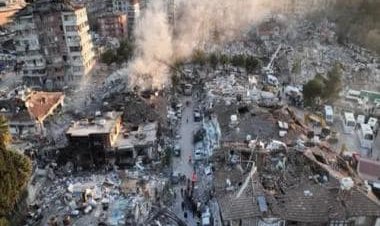 Pakistan economy shutting down, but PM Shehbaz Sharif is in a generous mood as he sets up PKR 10 Bn fund for Turkey