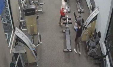 US woman fights off attacker single-handedly inside gym; shocking video goes viral