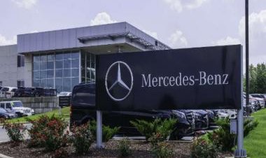 Mercedes-Benz partners up with Google, cars will get their own ‘supercomputers’ and TikTok