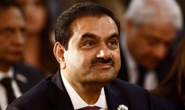 Billionaire Adani's Empire Loses $154 Billion in a Month