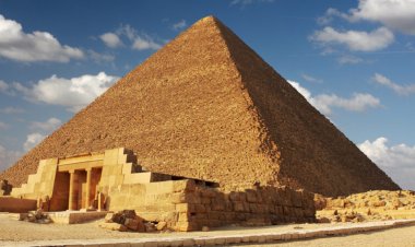 Muons unveiled new details about a void in Egypt’s Great Pyramid