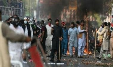 Pakistan: Protest at Torkham border ends after negotiations with tribals