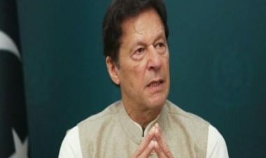 Toshakhana case: Judge cancels ex-Pak PM Imran Khan's arrest warrants, adjourns hearing till 30 March