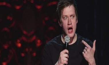 In Mumbai, Daniel Sloss delivers a crowd-pleasing and cathartic show