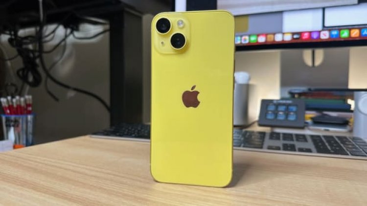 Here's Our First Look at the Yellow iPhone 14 and How to Preorder