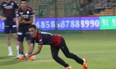 IPL2023: Sunil Chhetri visits Virat Kohli and other players during RCB's practice session; see photos