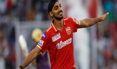 IPL 2023: Arshdeep's powerplay burst, Bhanuka's maiden fifty and other top moments from PBKS-KKR match