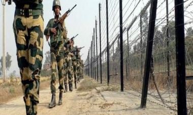 Jammu and Kashmir: Pak intruder shot dead, two more arrested along LoC in Poonch