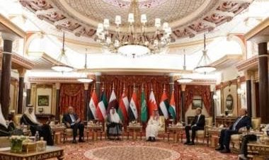 Arab diplomats in Riyadh call for 'leadership role' in solution to Syria crisis