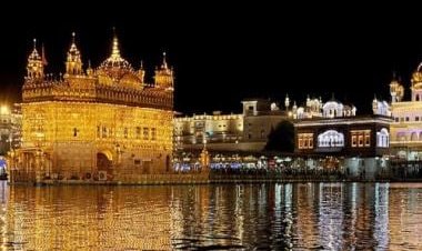 This is Punjab not India: Girl with tricolour painted on face denied entry at Golden Temple | WATCH