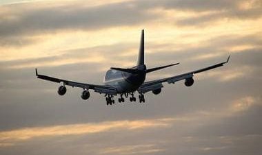 UK aviation industry warns of slow demand growth with shift to green aviation technology