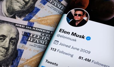 Elon Musk Punishes Some Celebrities on Twitter but Not All of Them