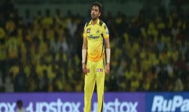 IPL 2023: Ex-India spinner leaves Twitter in splits by predicting Deepak Chahar as CSK's top-scorer against SRH