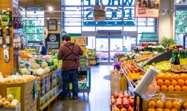 Amazon Execs Are Quietly Weighing Whole Foods' Future