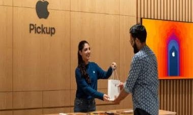 Apple India Store Staff: How much do they make, their educational qualifications and more