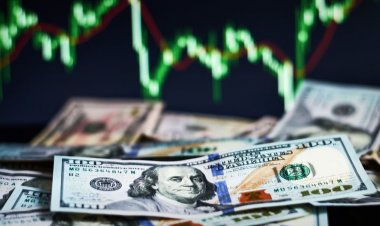Fed Inflation Gauge Cools, But Sticky Core Prices Keep Rate Hike Bets In Play