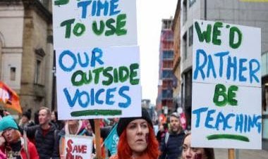 British union to hold ballot of teachers ahead of further strikes
