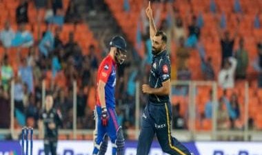 GT vs DC: Mohammed Shami runs riot with four wickets as Delhi Capitals lose half their side in powerplay