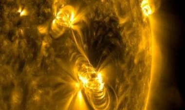 The sun is reaching solar maximum: What does this mean? What should the Earth be prepared for?