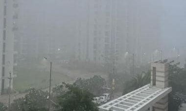 Is it real? Delhi wakes up to fog in May, usually the hottest month of the year