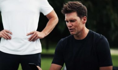 Tom Brady Denies He’ll Burn a $375 Million Deal