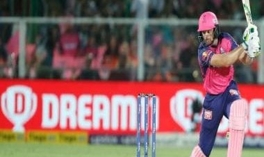 IPL 2023: Bhuvneshwar Kumar removes Jos Buttler with brilliant yorker in RR vs SRH game; Watch