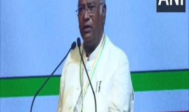 Karnataka Election 2023 LIVE: Mallikarjun Kharge says Congress will win over 130 seats