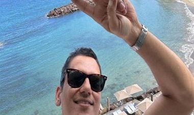Vijay Varma shares happy pictures from Cannes expressing heartfelt gratitude for a thunderous response to "Dahaad"