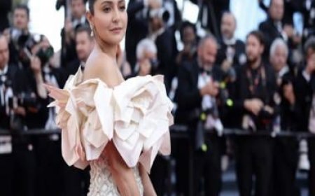 Cannes 2023: Anushka Sharma shares pictures as she makes her debut, Virat Kohli reacts