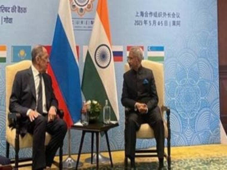 EAM Jaishankar meets Russian counterpart Sergey Lavrov ahead of SCO summit
