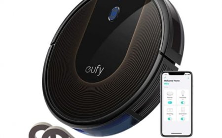 This $300 Robot Vacuum That ‘Works Wonders’ Picking Up Dust and Hair Is 50% Off on Amazon