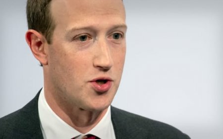 Mark Zuckerberg Makes a Bold Move