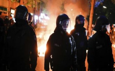 Violent clashes continue in Germany as left wing protesters clash with police over conviction of neo-Nazis attacker