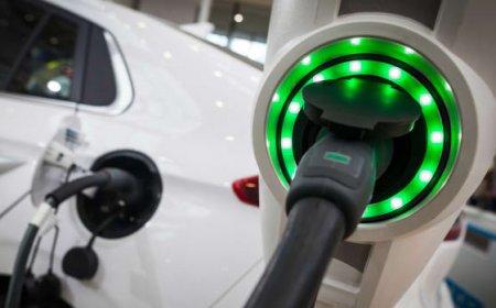 Elon Musk's Tesla Makes One Big Move For EV Drivers That GM Agrees With