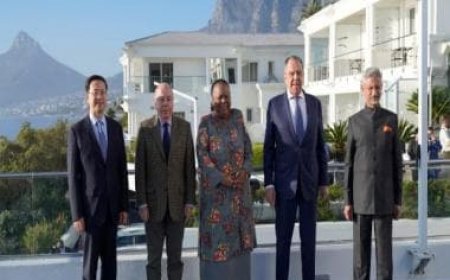 Pakistan expresses interest in joining BRICS group amid economic crisis