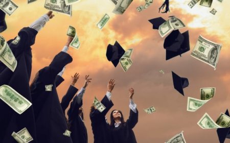 Dave Ramsey Warns New Grads About Two Scary Mistakes To Avoid