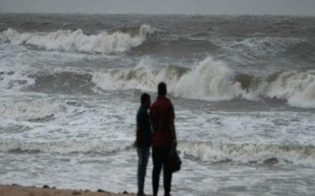 Cyclone Biparjoy LIVE Updates: Cyclone Biparjoy to cross near Jakhau Port (Gujarat) by tonight as VSCS