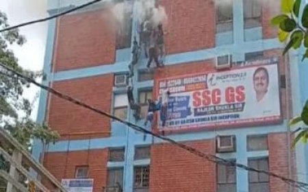 WATCH: Students escape using wires as coaching centre in Delhi's Mukherjee Nagar catches fire