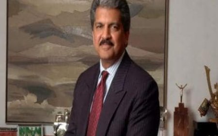 Global Chess League 2023: Anand Mahindra shares glimpses of game with Viswanathan Anand