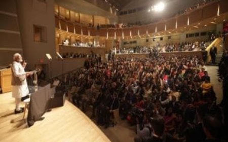 PM Modi says H1B visa can be renewed in US itself