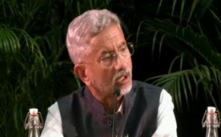 'Can't allow terror by night, trade by day': EAM S Jaishankar slams Pakistan over cross-border terrorism