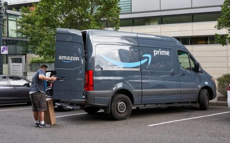 Amazon and Staples Link Up On In-Store Package Return Service