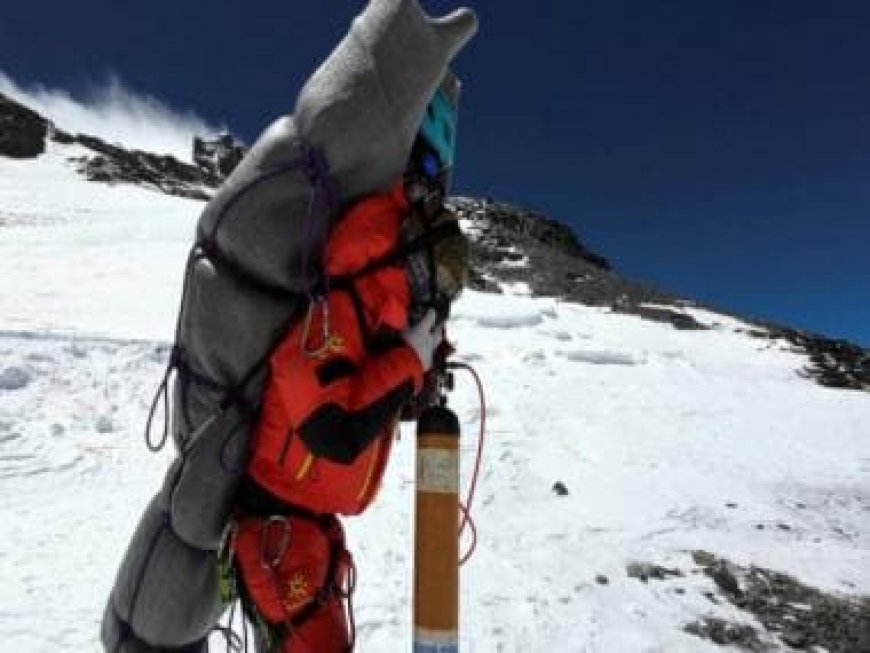 'Further Than It Looks': Chinese woman brawls after being charged $10,000 for saving her life on Mt. Everest Summit