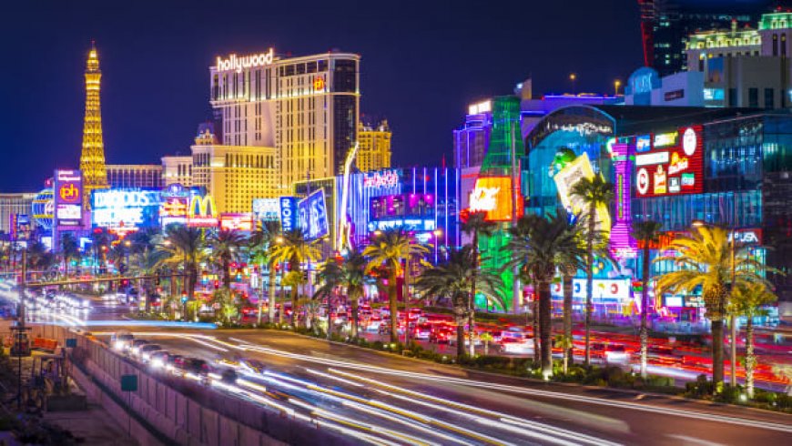Las Vegas Strip Hit By Surprise Closure