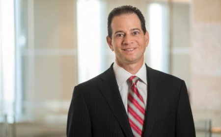Small-Caps Are Poised to Climb, Baron Manager Says