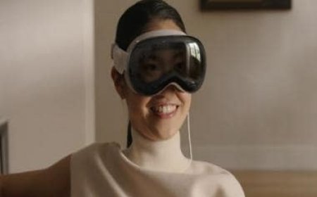 Apple forced to cut $3500-Vision Pro’s production drastically because of its complex design