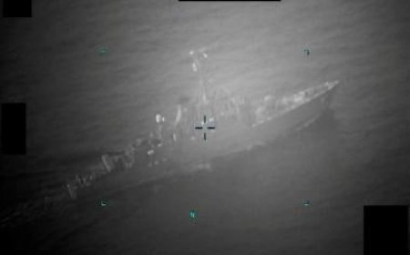 US Navy says it prevented Iran from seizing two commercial tankers in Gulf of Oman