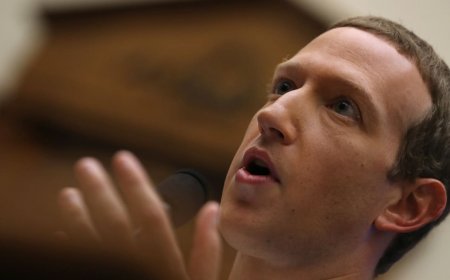 Here's What Mark Zuckerberg Once Said About Facebook Users -- and It's Not Good