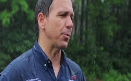 Republican presidential hopeful Ron DeSantis supports revoking China's trade status